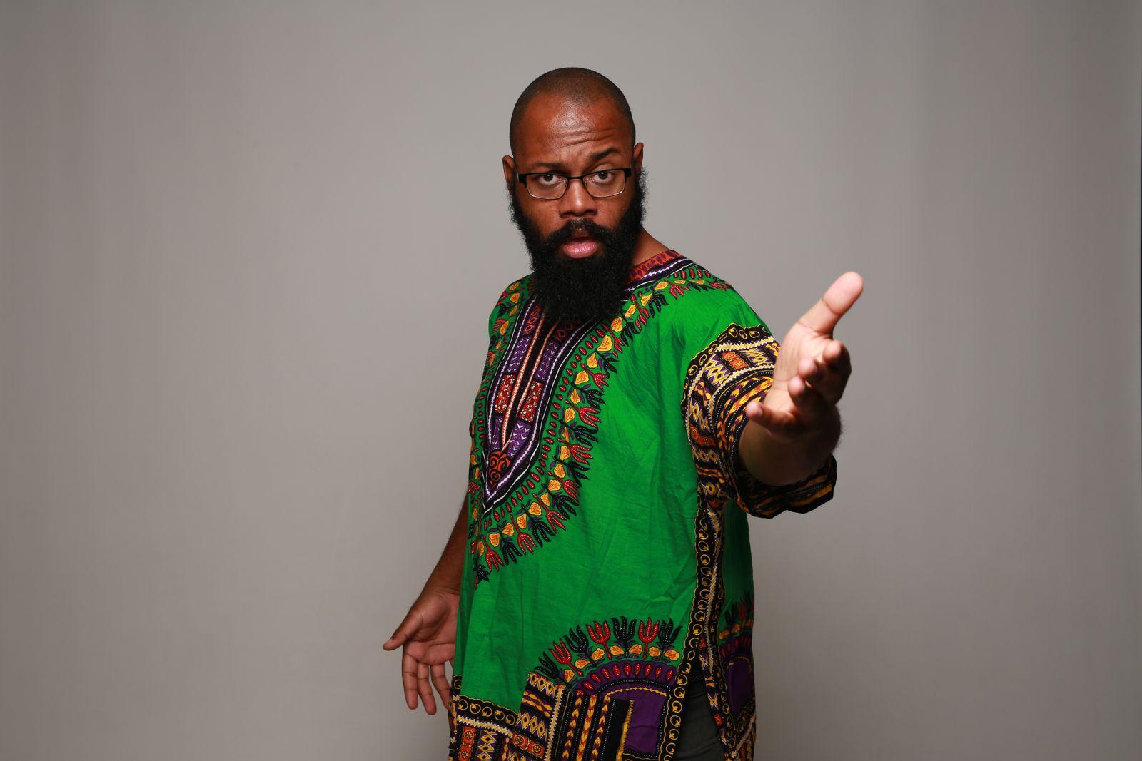 Portrait en tenue africaine